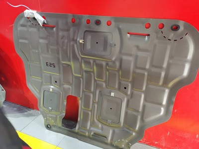 钜甲发动机护板 锰钢防护，守护爱车车底安全